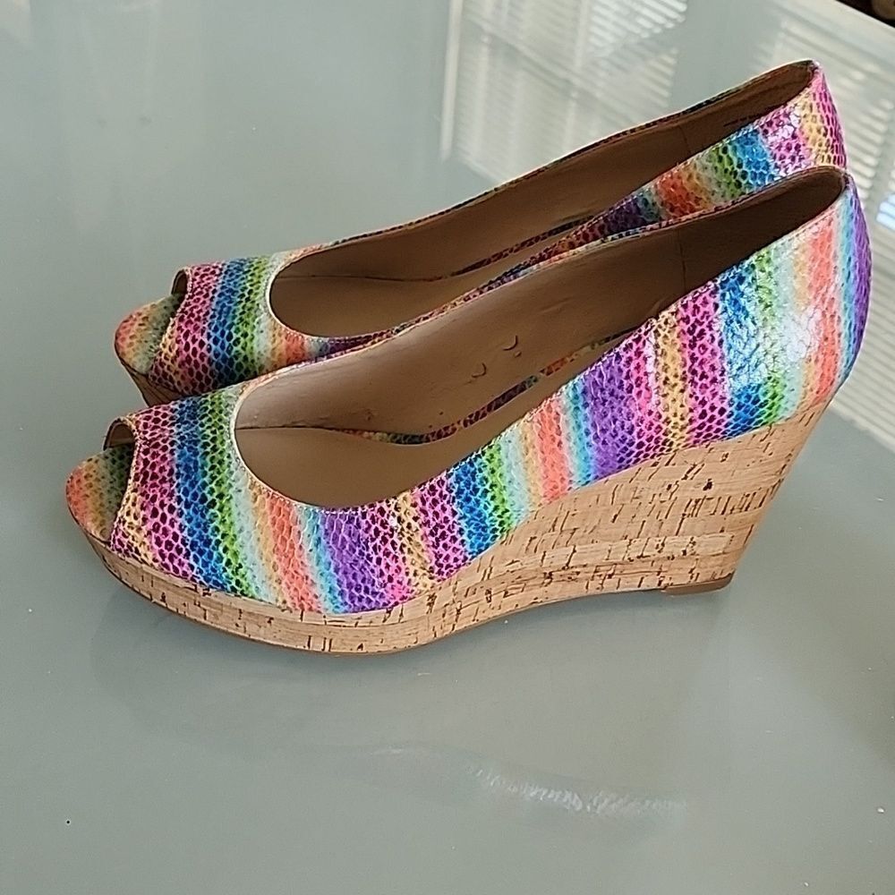 Nine West Cheerful ExoticFaux Snakeskin Textured Peep Toe Cork Heels Size 8.5